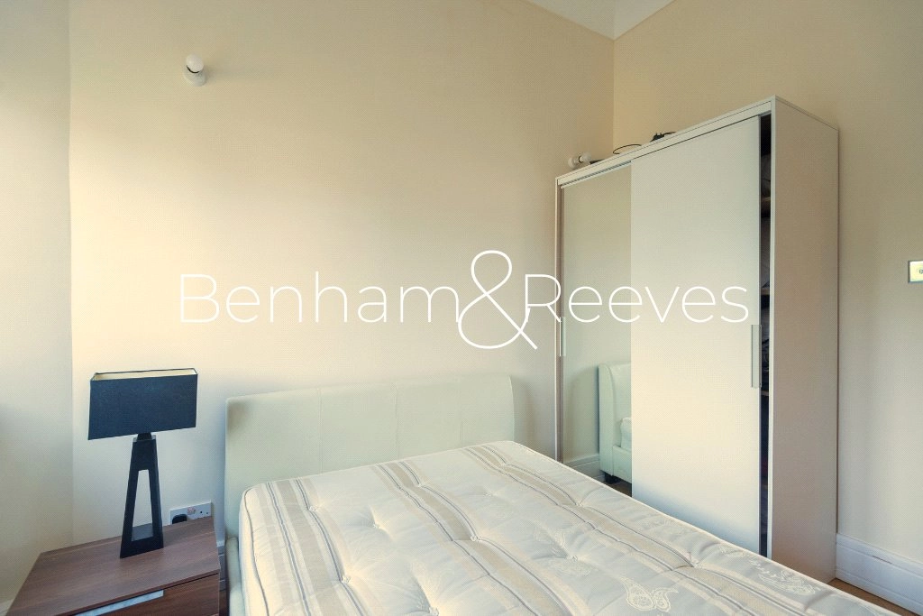 2 bedrooms apartments/flats for sale in Rosebery Avenue, London - EC1R view 5