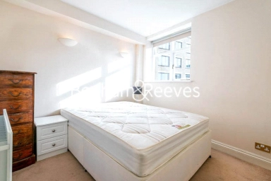 West Smithfield, London - EC1A view 5