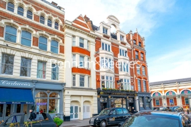 West Smithfield, London - EC1A view 1
