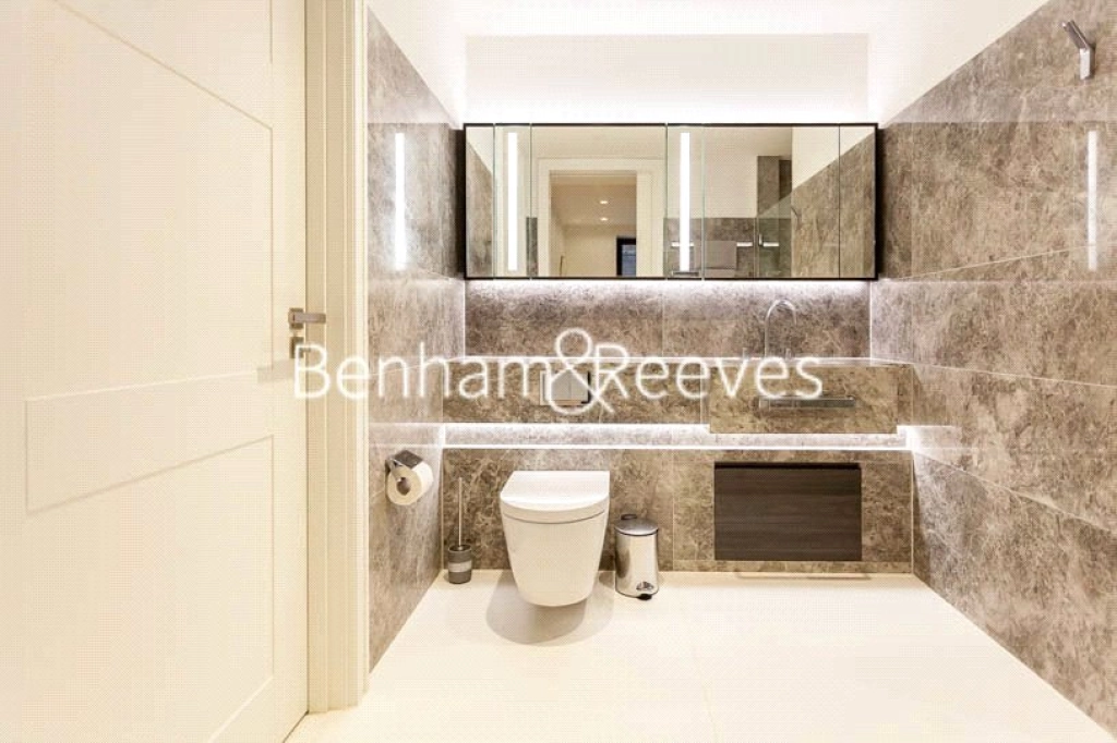 1 bedroom apartments/flats for sale in Portugal Street, London - WC2A view 6