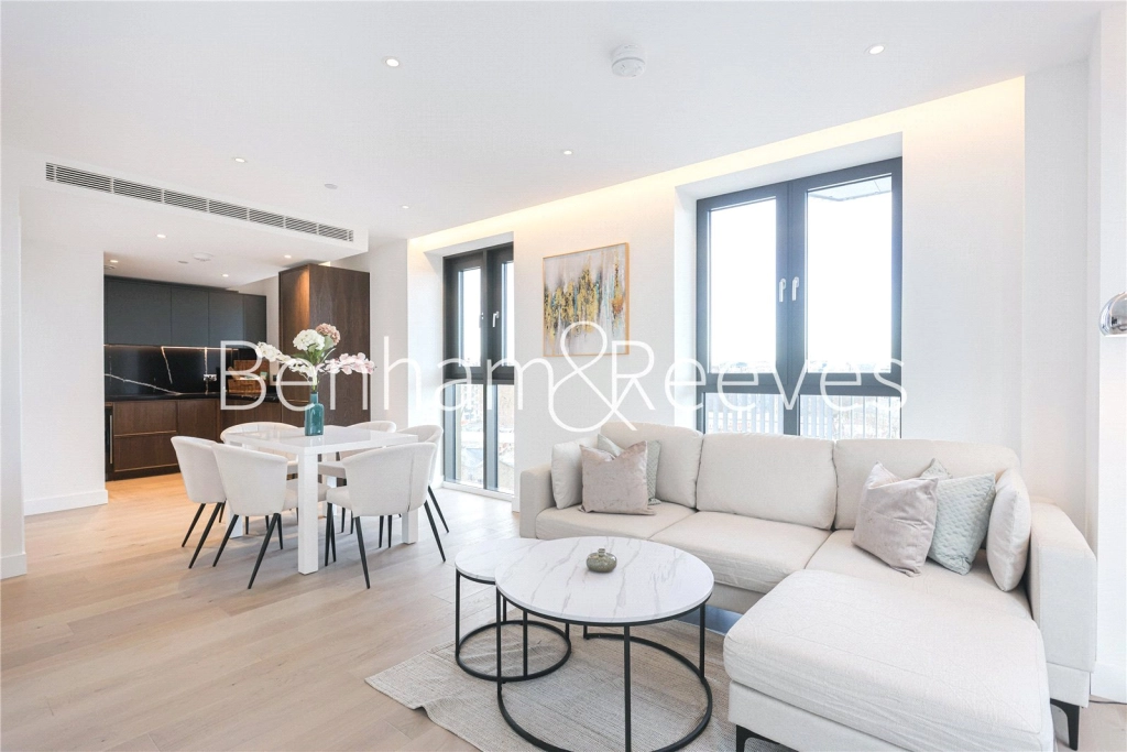 3 bedrooms apartments/flats for sale in Paragon Square, London - WC1X view 2