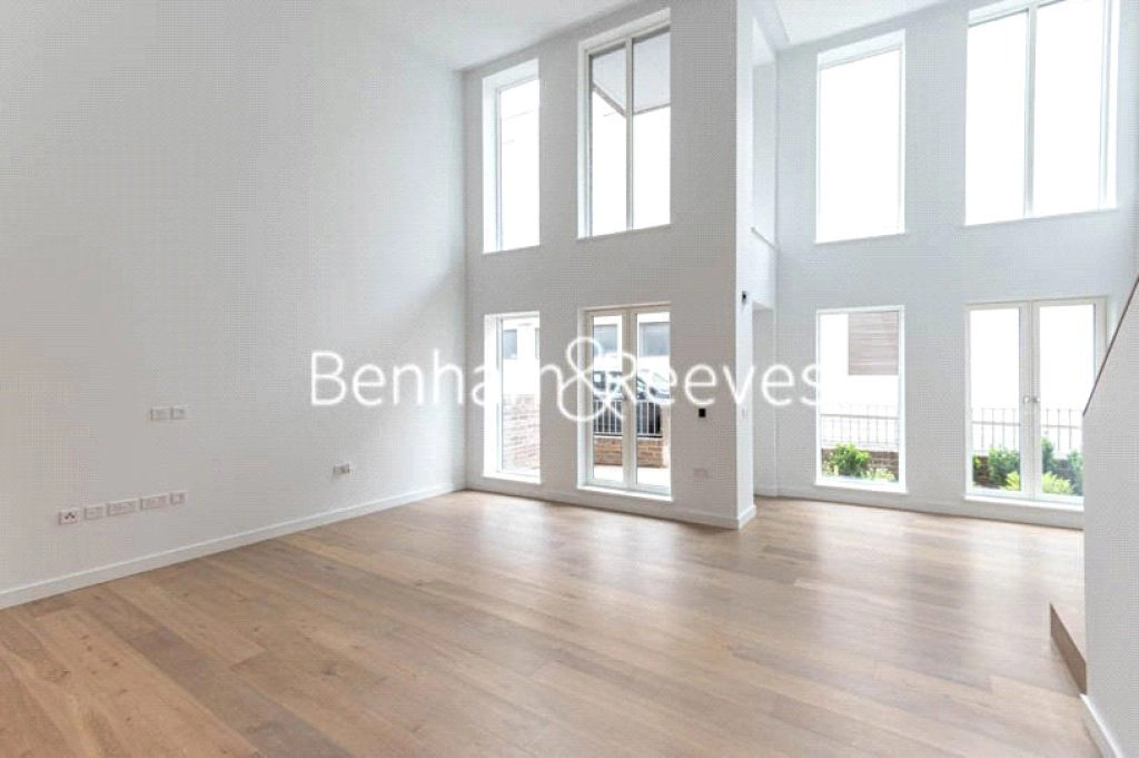 2 bedrooms apartments/flats for sale in Phoenix Place, London - WC1X view 3