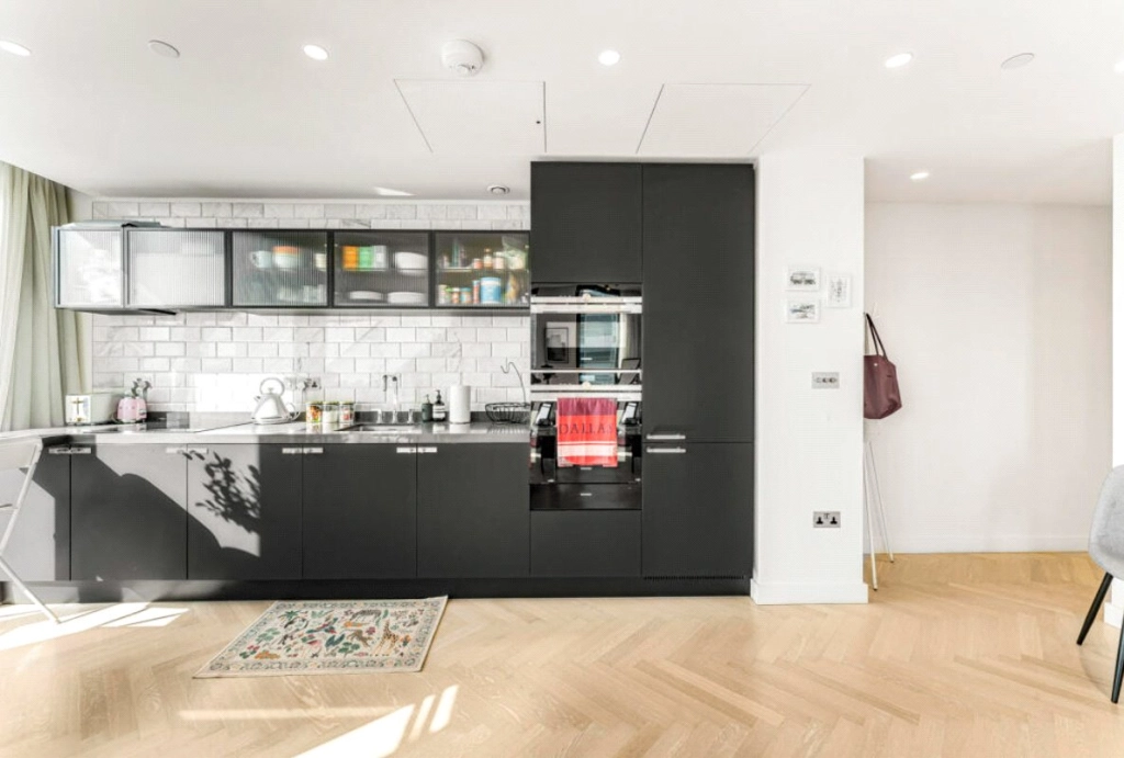 2 bedrooms apartments/flats for sale in Sun Street, London - EC2A view 3