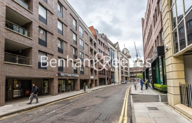 Alie Street, London - E1 view 1