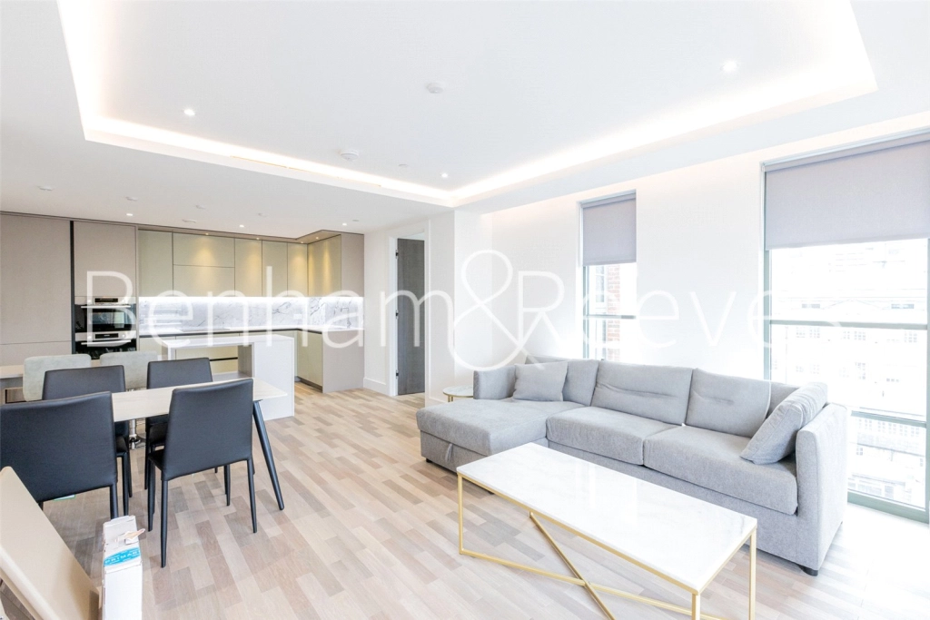 2 bedrooms apartments/flats for sale in Brigade Mews, London - SE1 view 2
