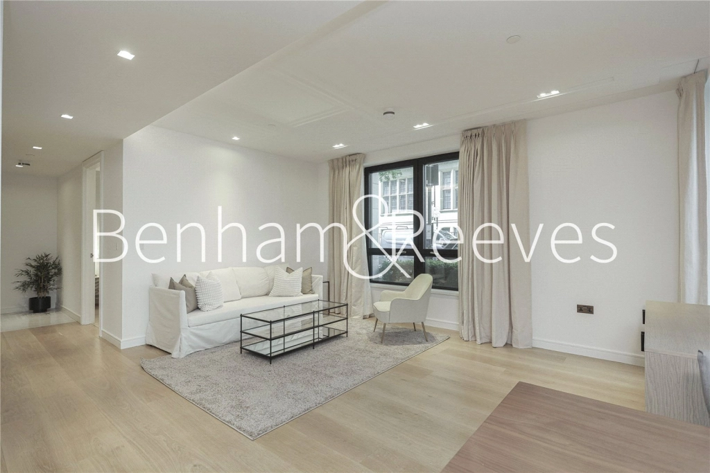 1 bedroom apartments/flats for sale in Portugal Street, London - WC2A view 4