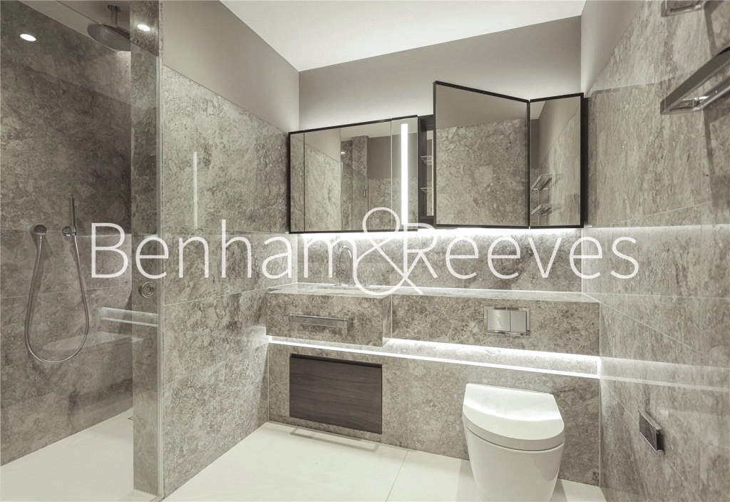1 bedroom apartments/flats for sale in Portugal Street, London - WC2A view 7