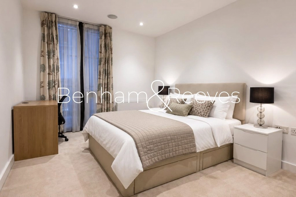 1 bedroom apartments/flats for sale in Baker's Row, London - EC1R view 5