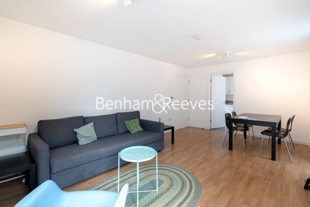 2 bedrooms apartments/flats for sale in Killick Street, London - N1 view 2
