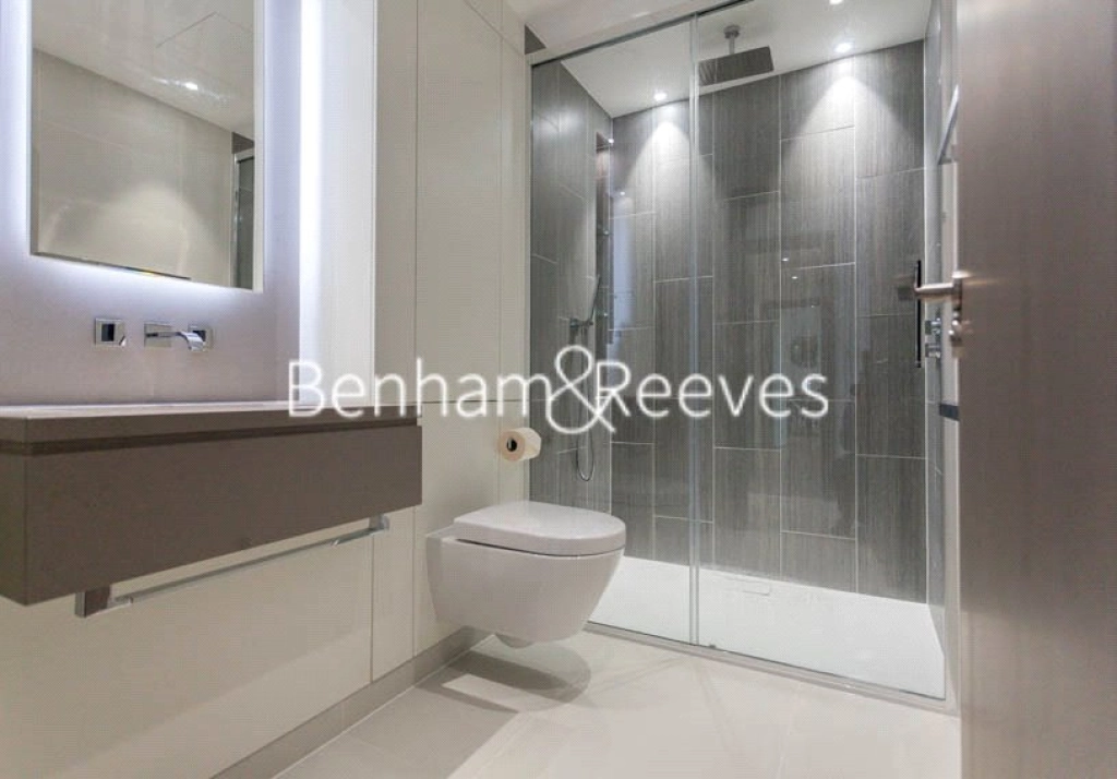 2 bedrooms apartments/flats for sale in Vaughan Way, London - E1W view 4