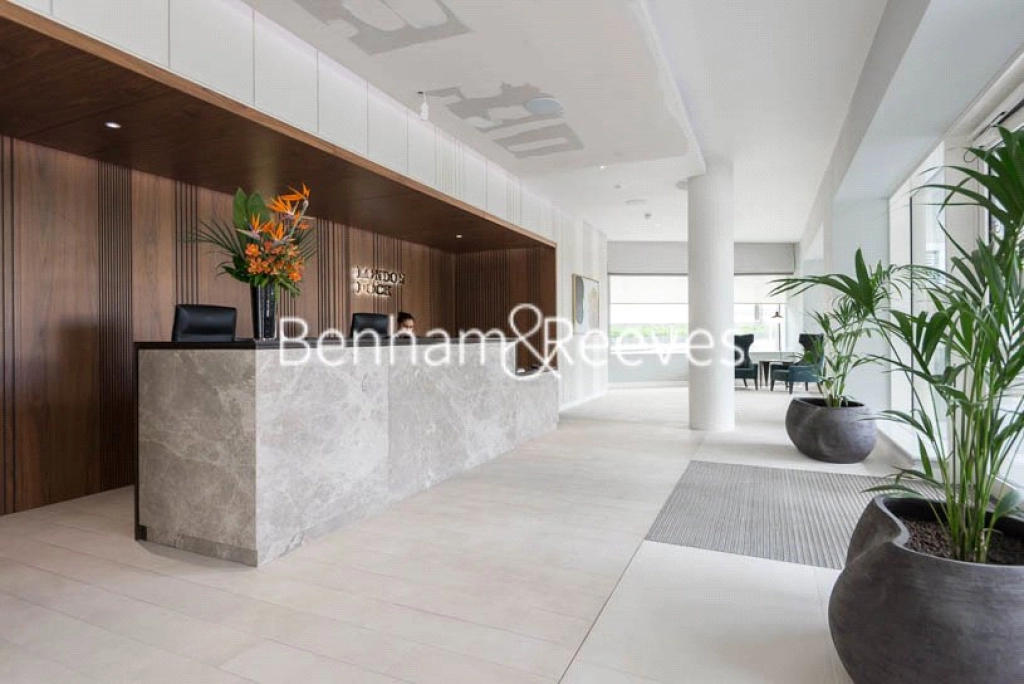 2 bedrooms apartments/flats for sale in Vaughan Way, London - E1W view 14