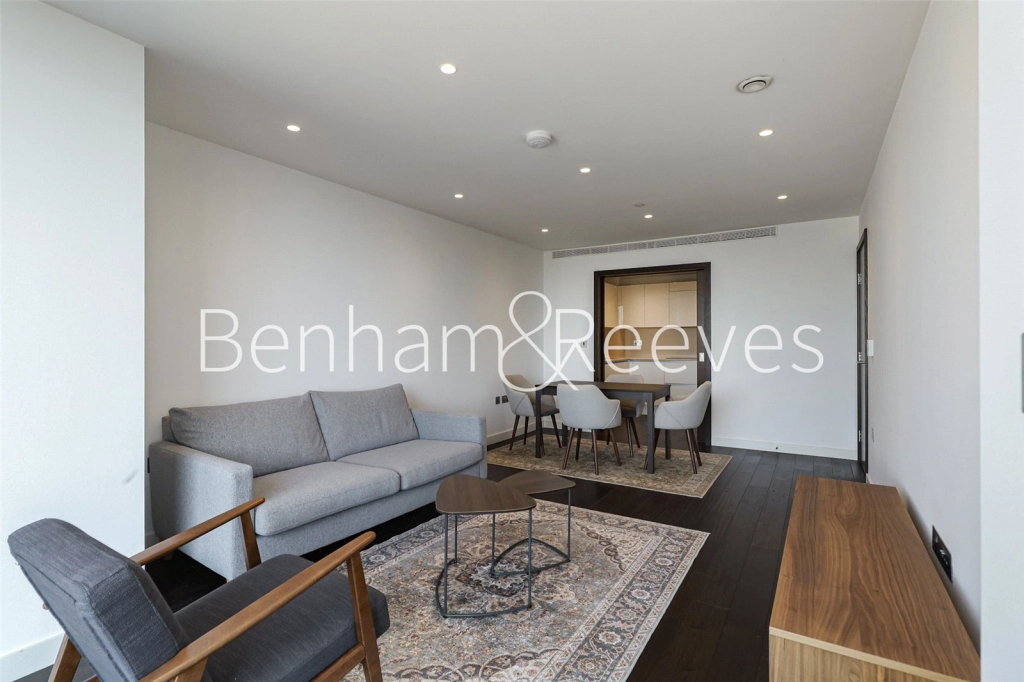 2 bedrooms apartments/flats for sale in Royal Mint Street, London - E1 view 2