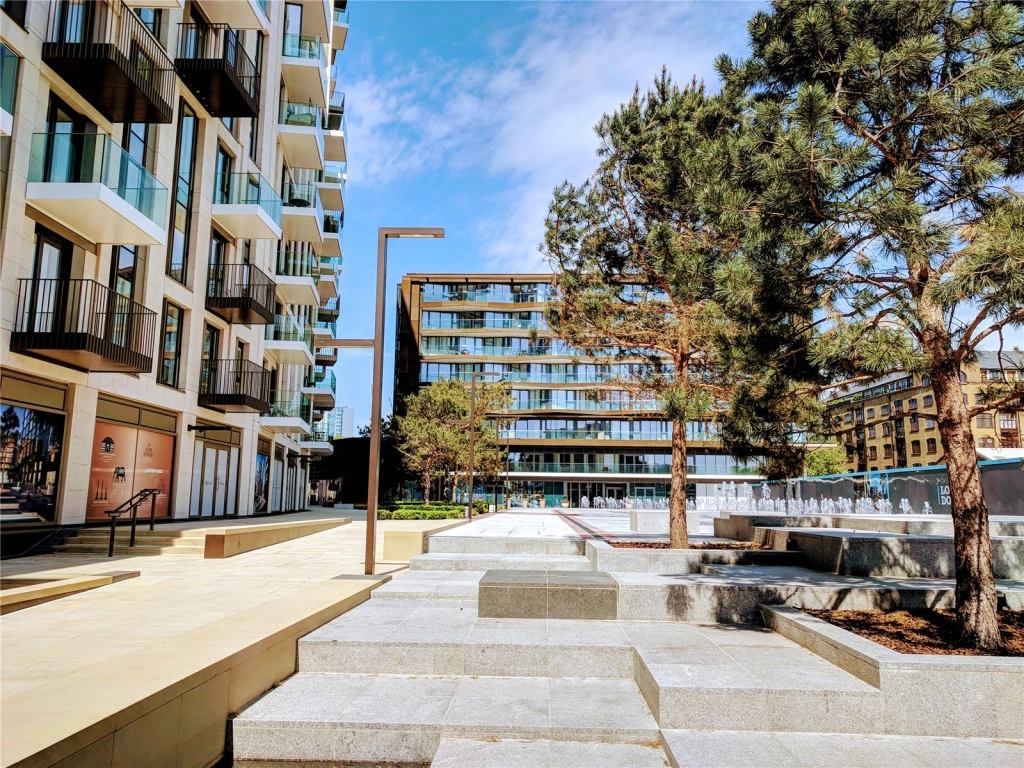 1 bedroom apartments/flats for sale in Emery Way, London - E1W view 15
