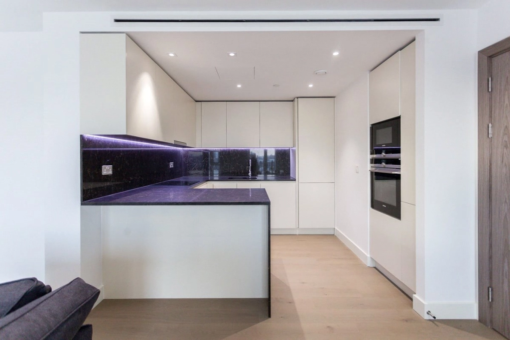 2 bedrooms apartments/flats for sale in Vaughan Way, London - E1W view 2