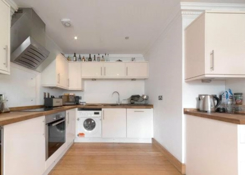 3 bedrooms apartments/flats for sale in School Mews, London - E1 view 5