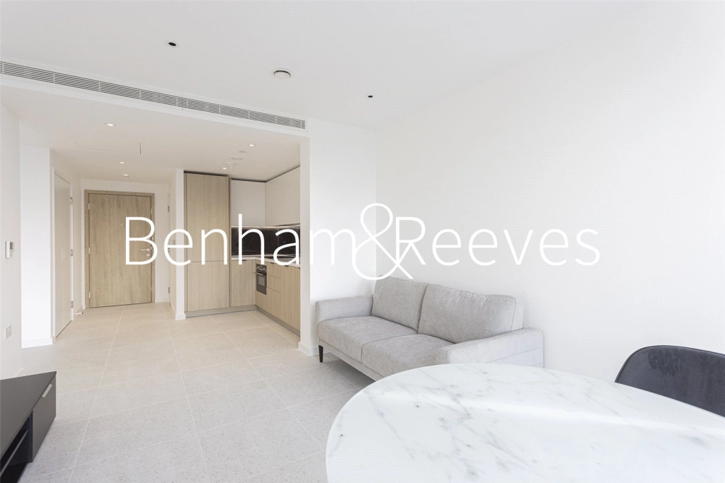 Studio apartments/flats for sale in Cendal Crescent, London - E1 view 4