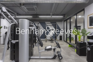 Cendal Crescent, London - E1 view 8