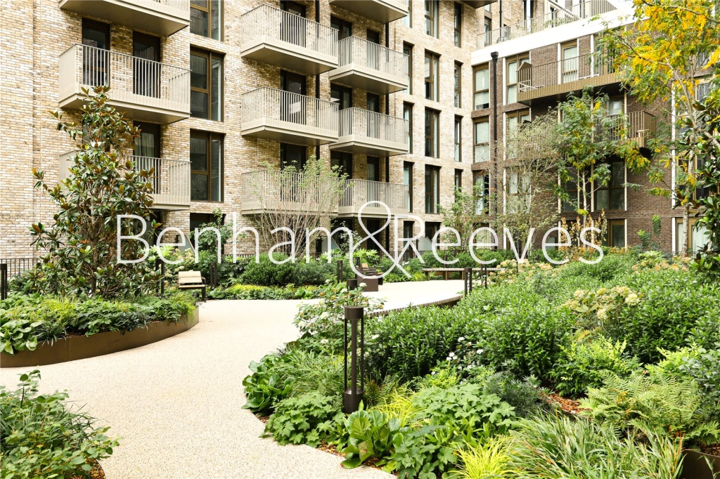 Studio apartments/flats for sale in Boxwood Gardens, London - E1W view 14