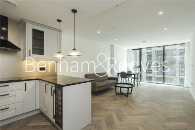 Merino Gardens, London - E1W view 1