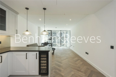 Merino Gardens, London - E1W view 2