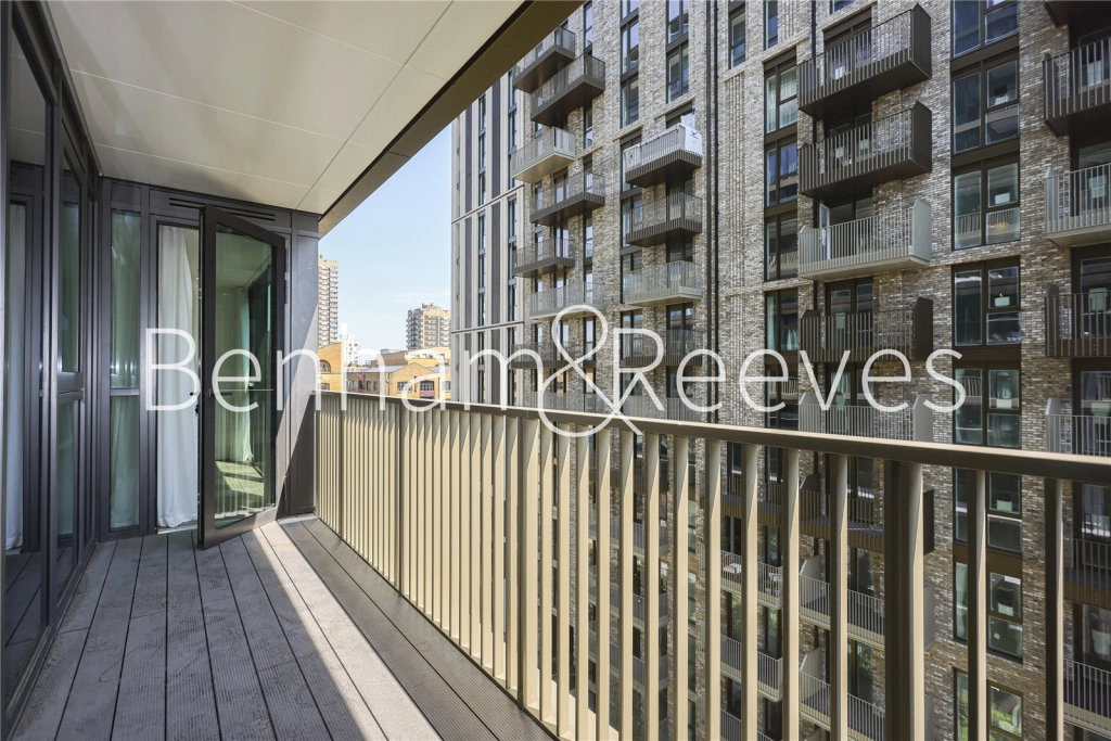 Studio apartments/flats for sale in Merino Gardens, London - E1W view 12