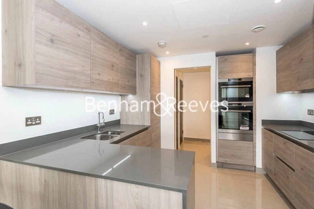 2 bedrooms apartments/flats for sale in Blackfriars Road, London - SE1 view 3