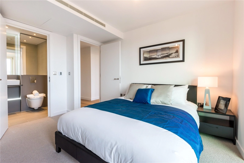 2 bedrooms apartments/flats for sale in Avantgarde Place, London - E1 view 4