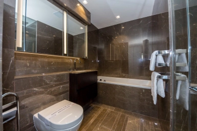 Earls Way, London - SE1 view 5