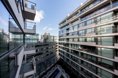 Earls Way, London - SE1 view 9
