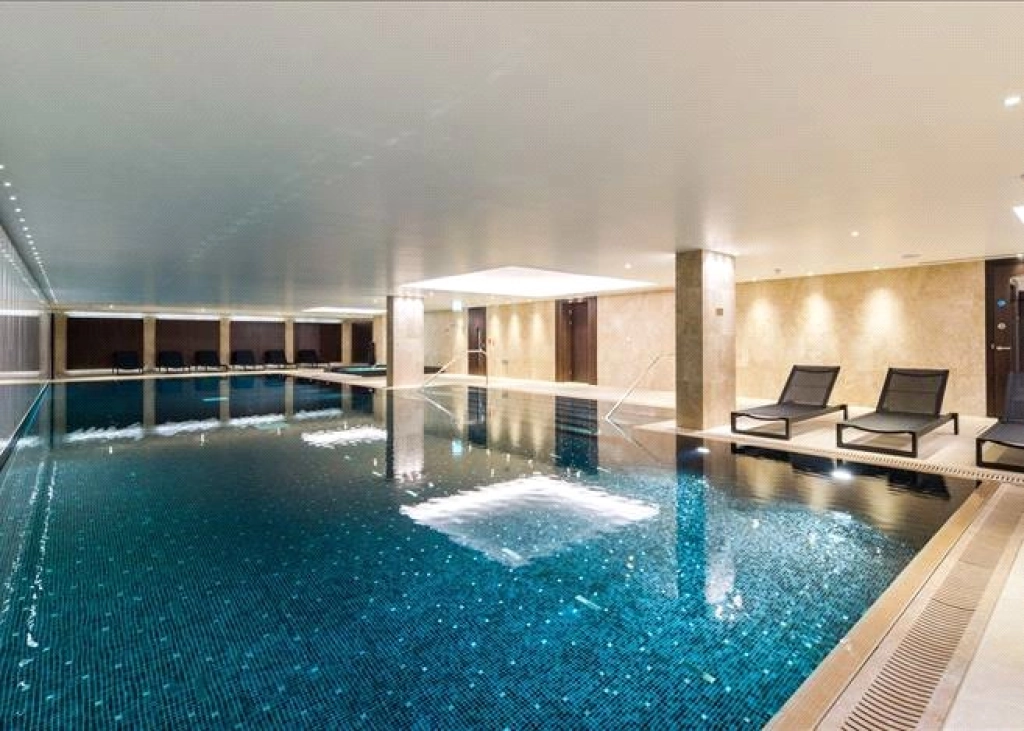 2 bedrooms apartments/flats for sale in Earls Way, London - SE1 view 13