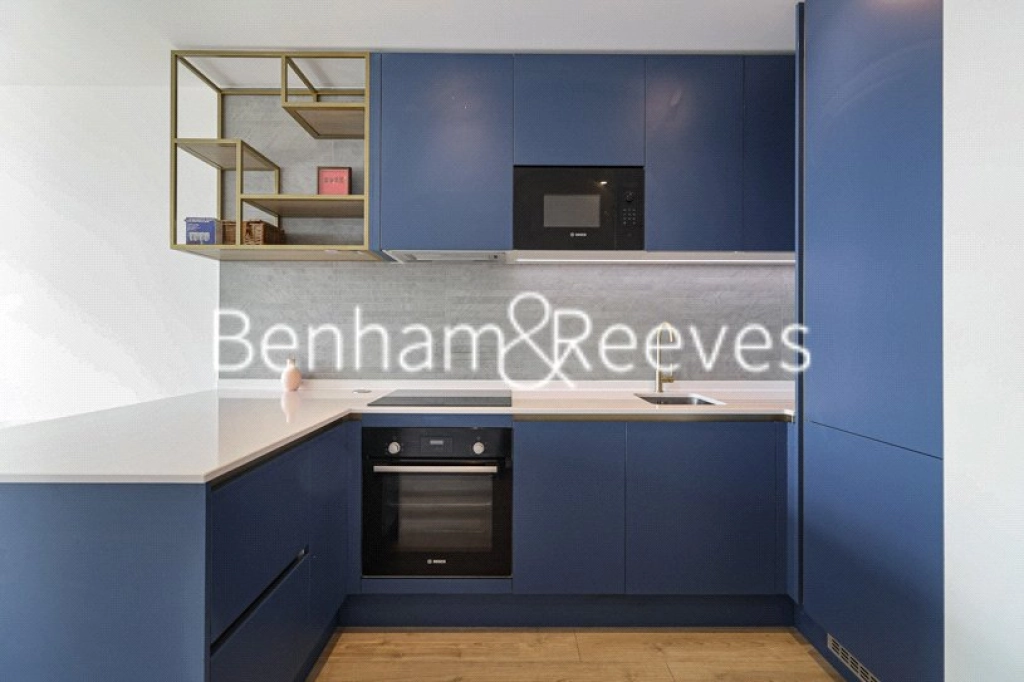 Studio apartments/flats for sale in Quay Walk, Wembley - HA0 view 5