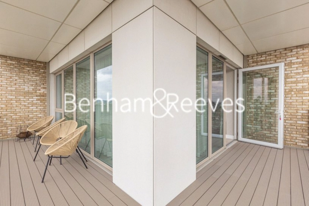 3 bedrooms apartments/flats for sale in Caldon Boulevard, Wembley - HA0 view 13