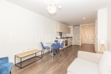 North End Road, Wembley - HA9 view 6