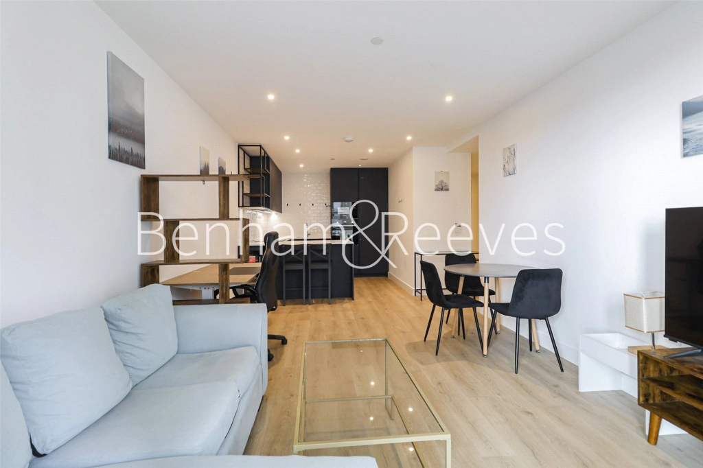 Studio apartments/flats for sale in Beresford Avenue, Wembley - HA0 view 7