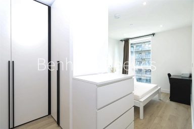 Beresford Avenue, Wembley - HA0 view 12