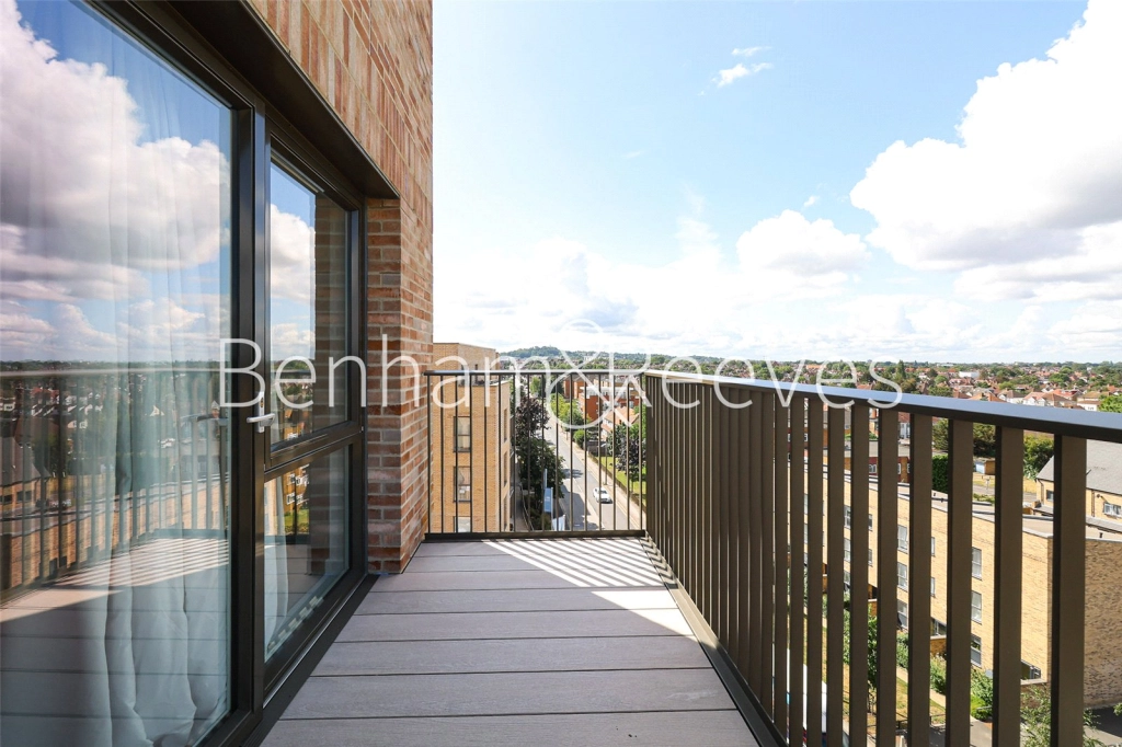2 bedrooms apartments/flats for sale in Donovan Way, Harrow - HA1 view 14