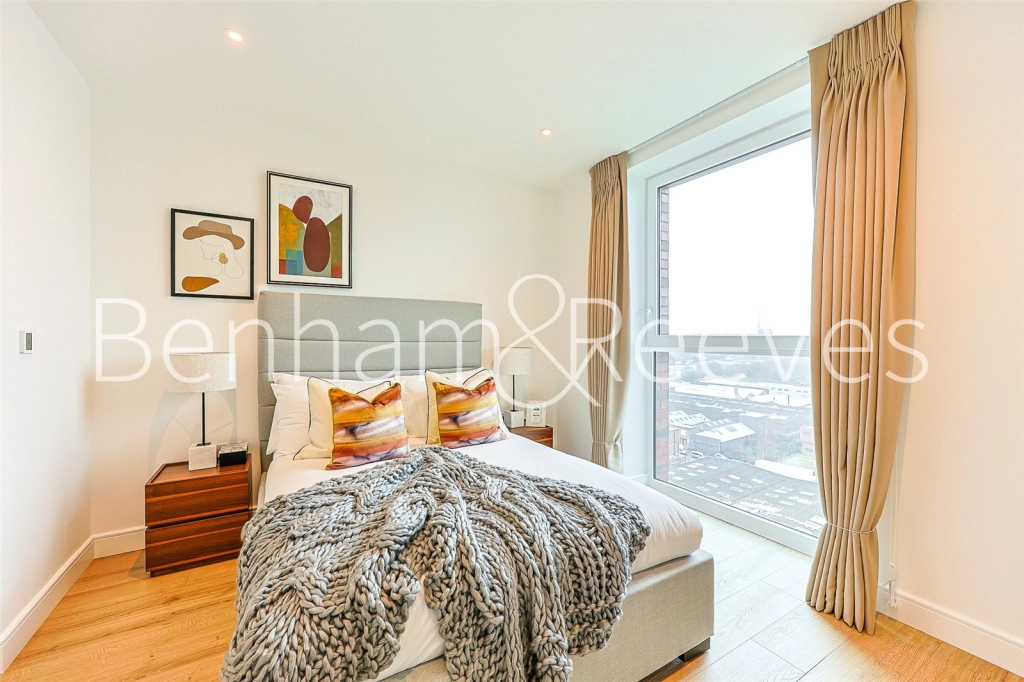 2 bedrooms apartments/flats for sale in Quay Walk, Wembley - HA0 view 7