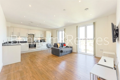 Hatton Road, Wembley - HA0 view 1