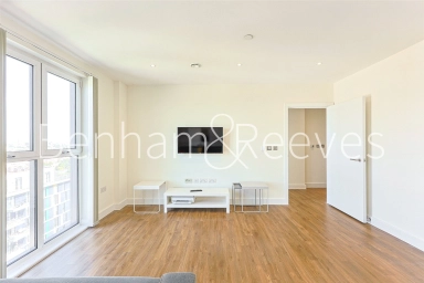 Hatton Road, Wembley - HA0 view 2