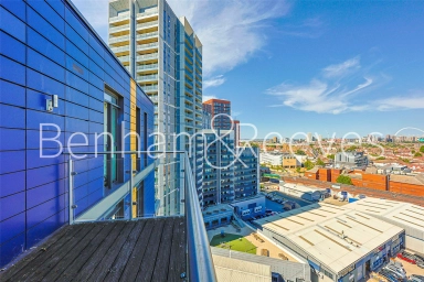 Hatton Road, Wembley - HA0 view 7
