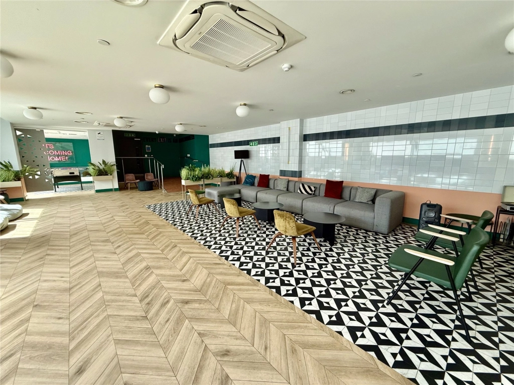 2 bedrooms apartments/flats for sale in South Way, Wembley - HA9 view 9