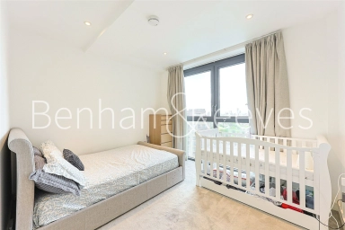 South Way, Wembley - HA9 view 10
