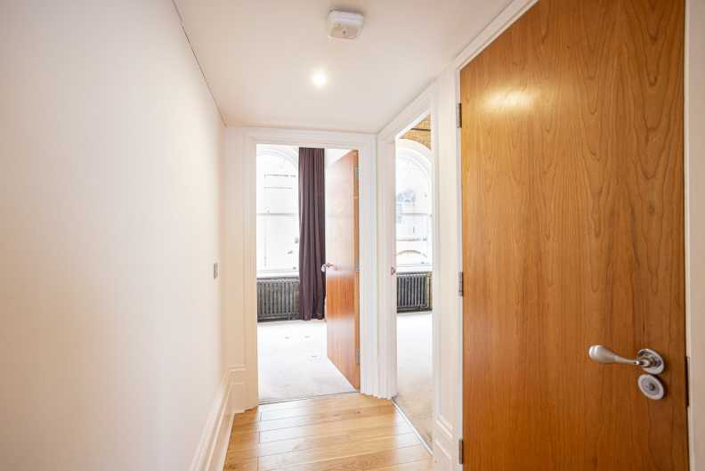 2 bedrooms apartments/flats to sale in 20 Chatham Close, Woolwich-image 13