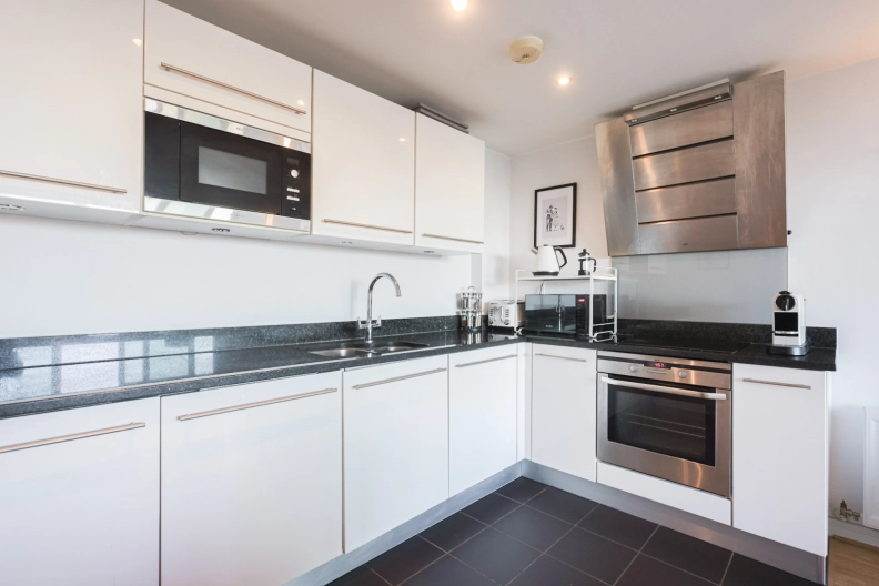 2 bedrooms apartments/flats for sale in Argyll Road, Woolwich - SE18 view 15