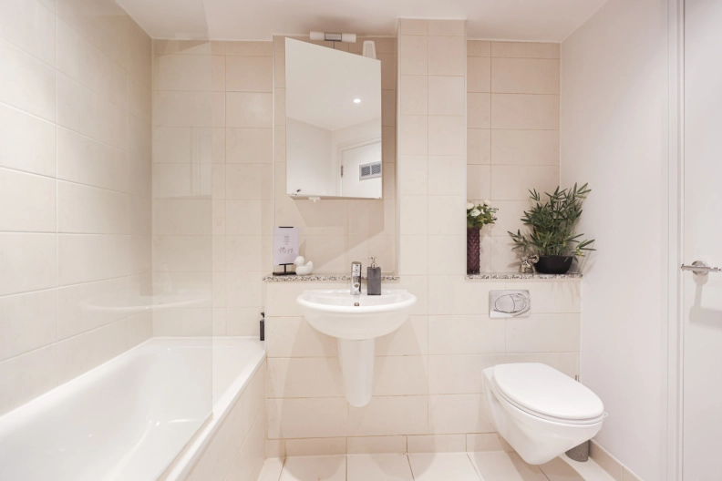 2 bedrooms apartments/flats for sale in Argyll Road, Woolwich - SE18 view 5