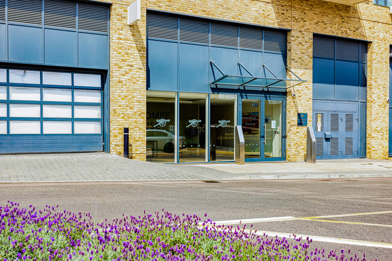 2 bedrooms apartments/flats to sale in Victory Parade, Woolwich-image 10