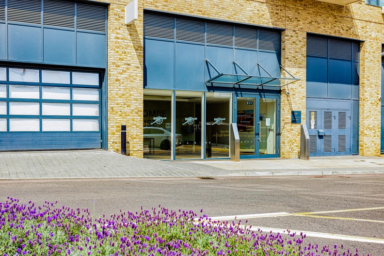 2 bedrooms apartments/flats for sale in Victory Parade, Woolwich - SE18 view 10