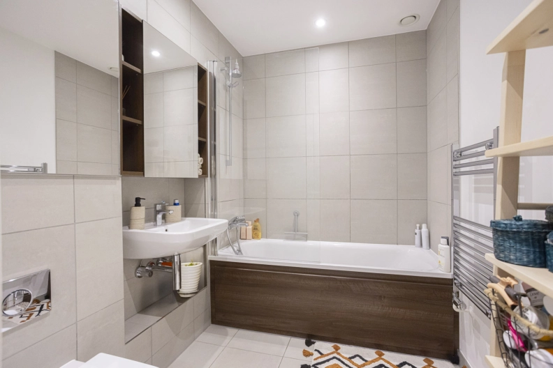 2 bedrooms apartments/flats for sale in Victory Parade, Woolwich - SE18 view 7