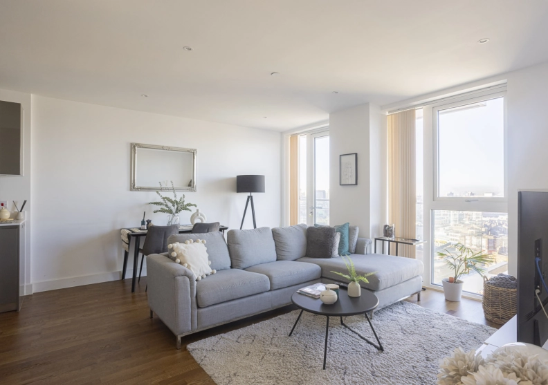 2 bedrooms apartments/flats for sale in Victory Parade, Woolwich - SE18 view 2