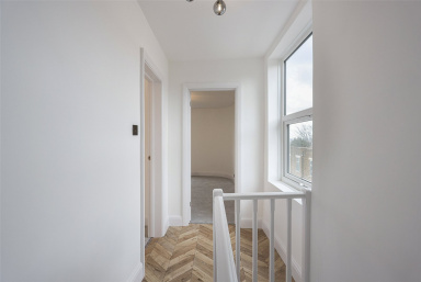 Burrage Place, Woolwich - SE18 view 8